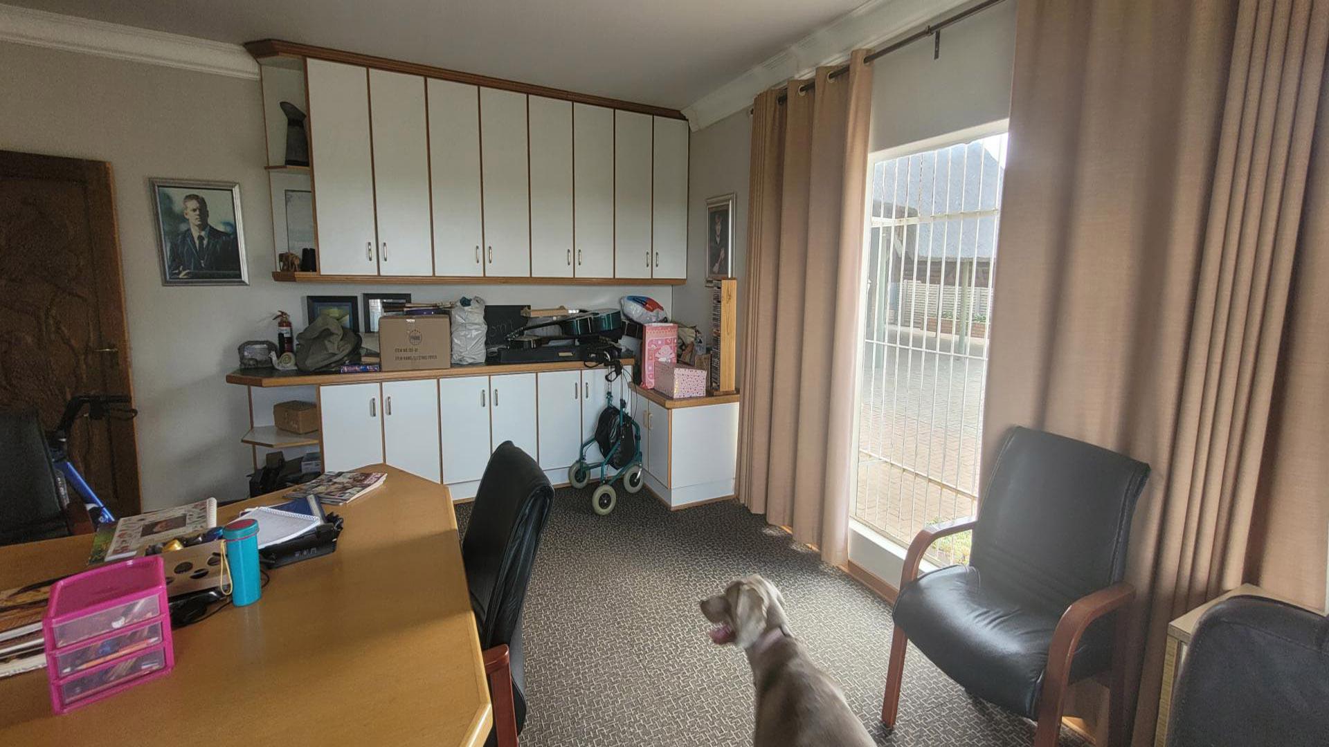 Study of property in Dagbreek