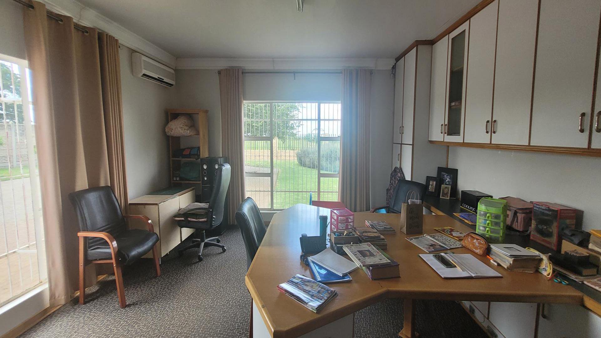 Study of property in Dagbreek