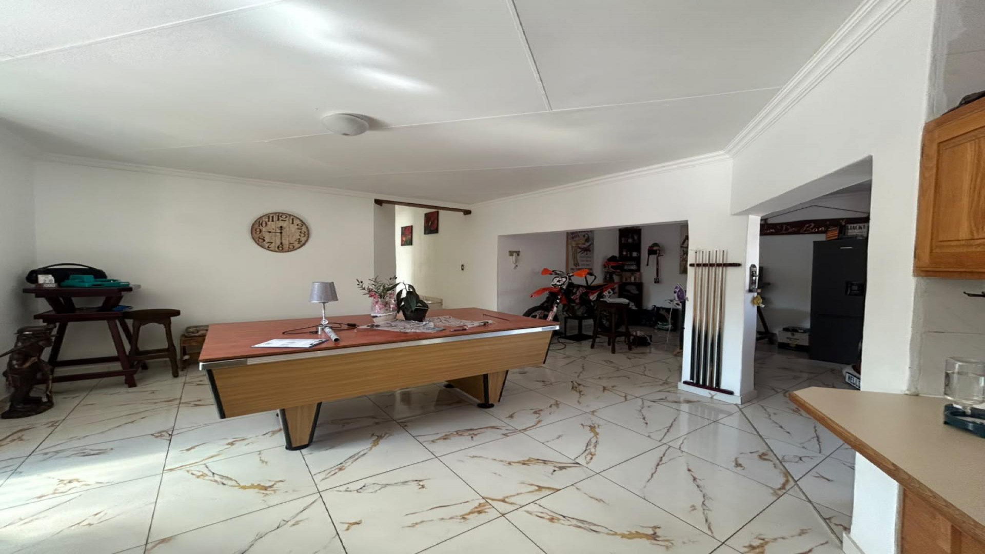 Entertainment of property in Faerie Glen