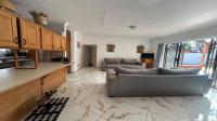 Lounges of property in Faerie Glen