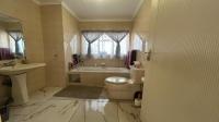 Bathroom 2 of property in Faerie Glen