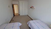 Bed Room 2 of property in Maroeladal