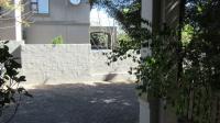 Patio - 17 square meters of property in Maroeladal