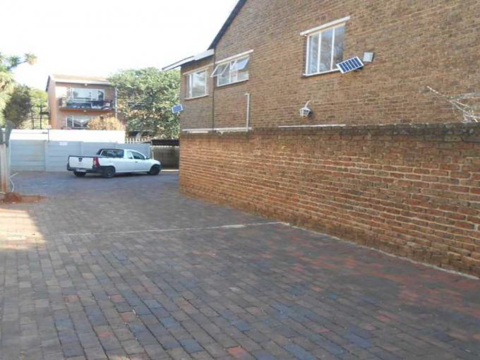 2 Bedroom Apartment for Sale For Sale in Windsor East MR63