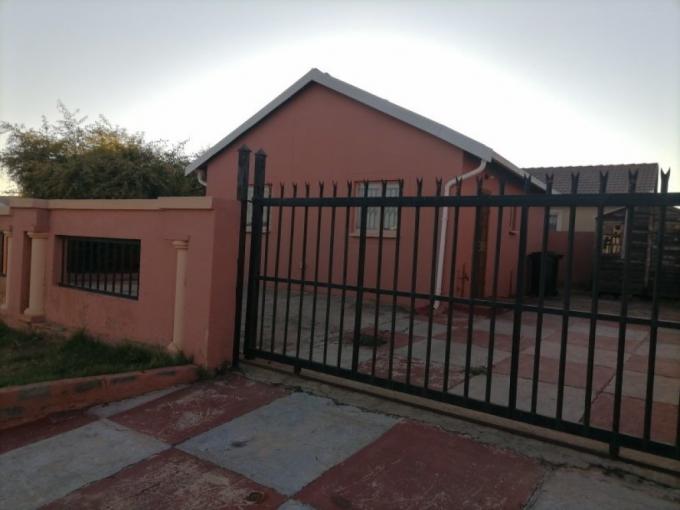2 Bedroom House for Sale For Sale in Rosslyn - MR633207