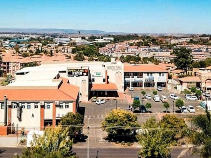 Commercial for Sale For Sale in Castleview - MR633240