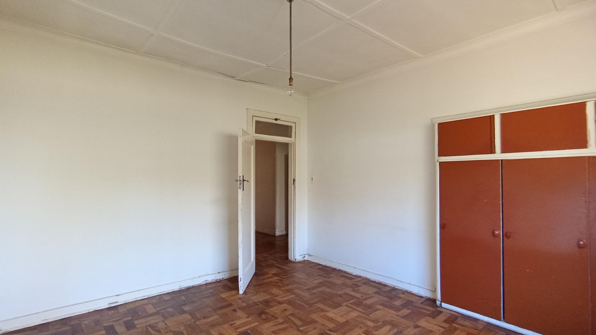 Bed Room 2 - 20 square meters of property in Greenside