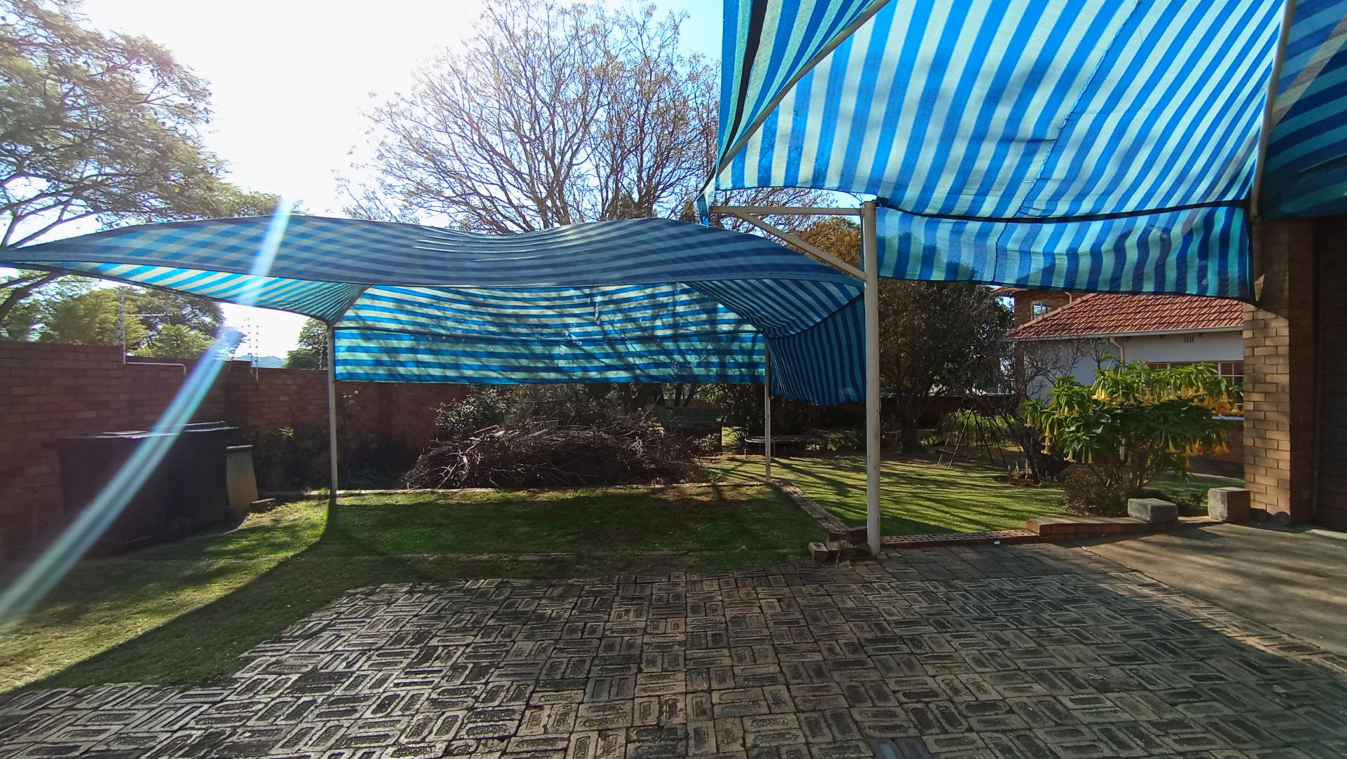 Front View of property in Greenside