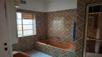 Bathroom 1 of property in Greenside