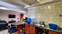 Kitchen - 9 square meters of property in Vaalpark