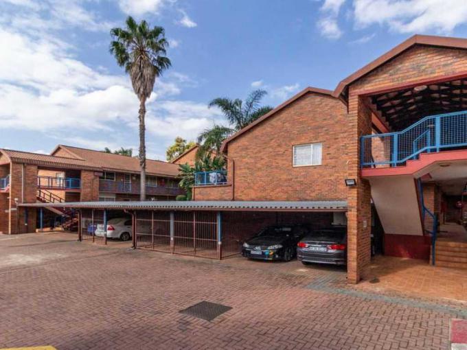 2 Bedroom Apartment for Sale For Sale in Windsor East MR63