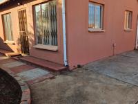 2 Bedroom 1 Bathroom House for Sale for sale in Rosslyn