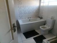  of property in Thornhill