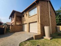 2 Bedroom 1 Bathroom Simplex for Sale for sale in Magalieskruin