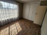  of property in Magalieskruin