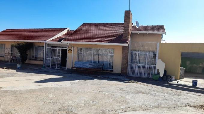 3 Bedroom House for Sale For Sale in Lindhaven - MR633682