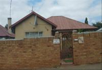 Front View of property in Malvern