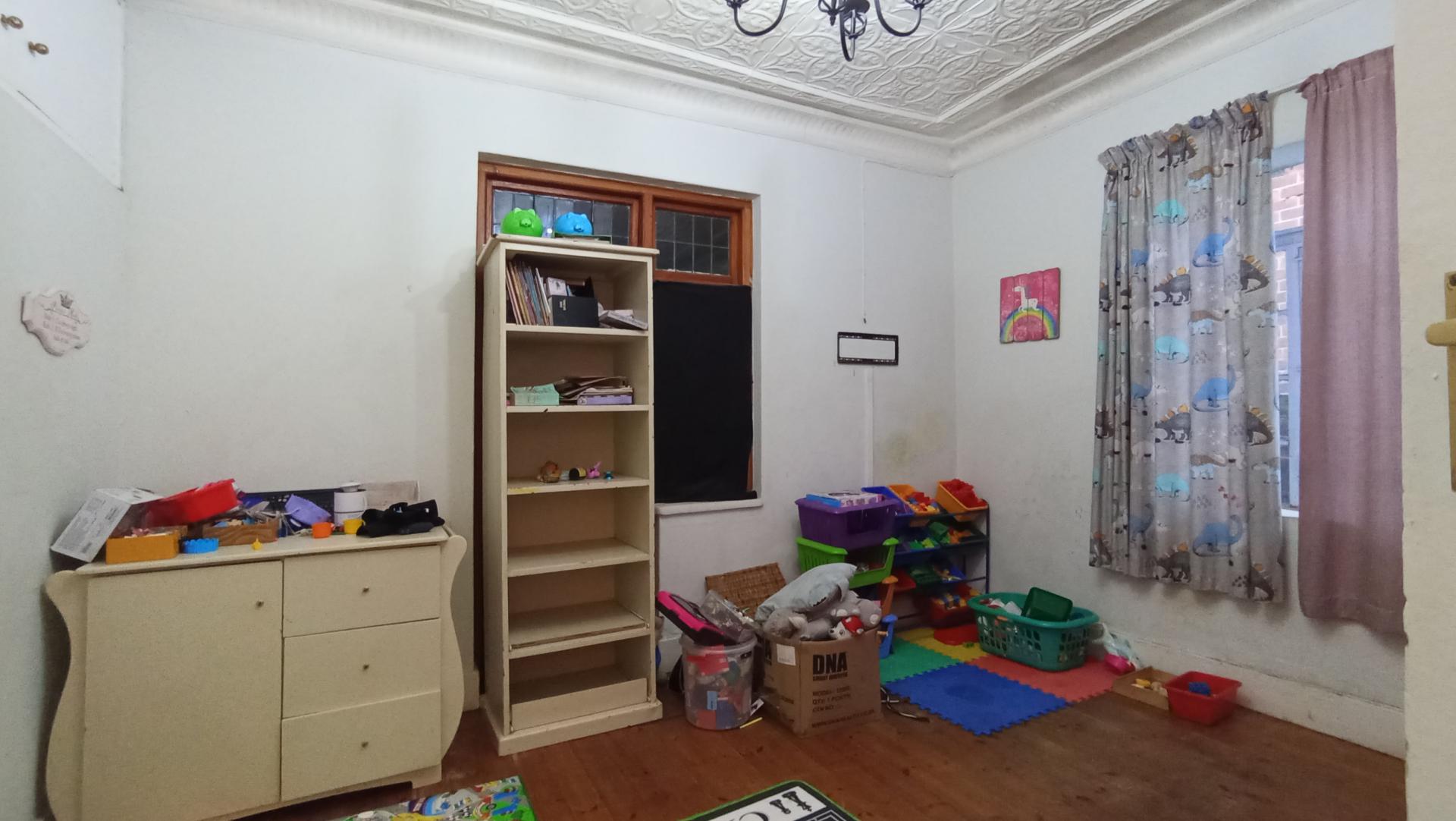 Bed Room 2 - 17 square meters of property in Kensington - JHB