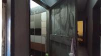 Bathroom 1 - 1 square meters of property in Klippoortje