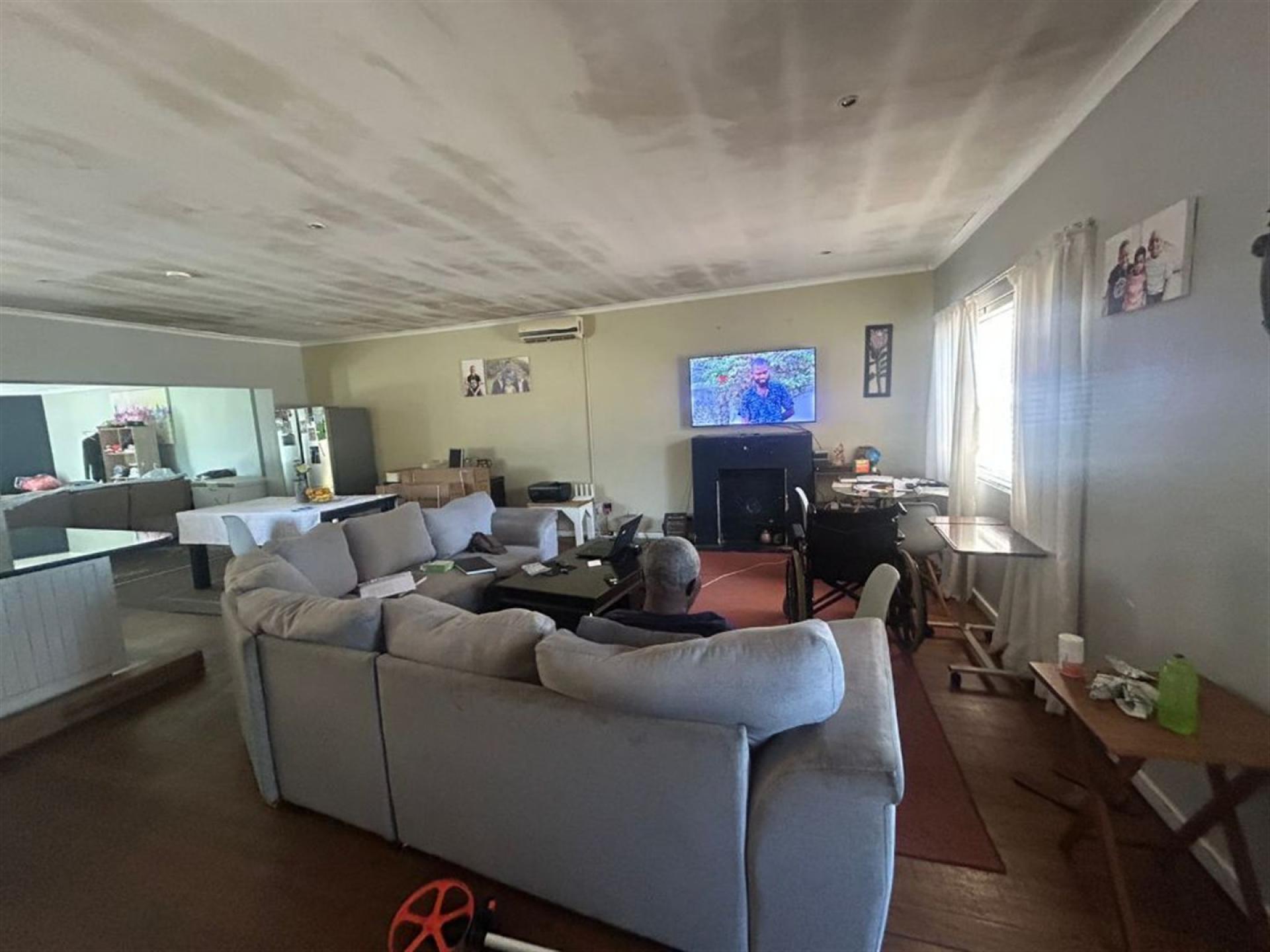 Lounges of property in Newton Park