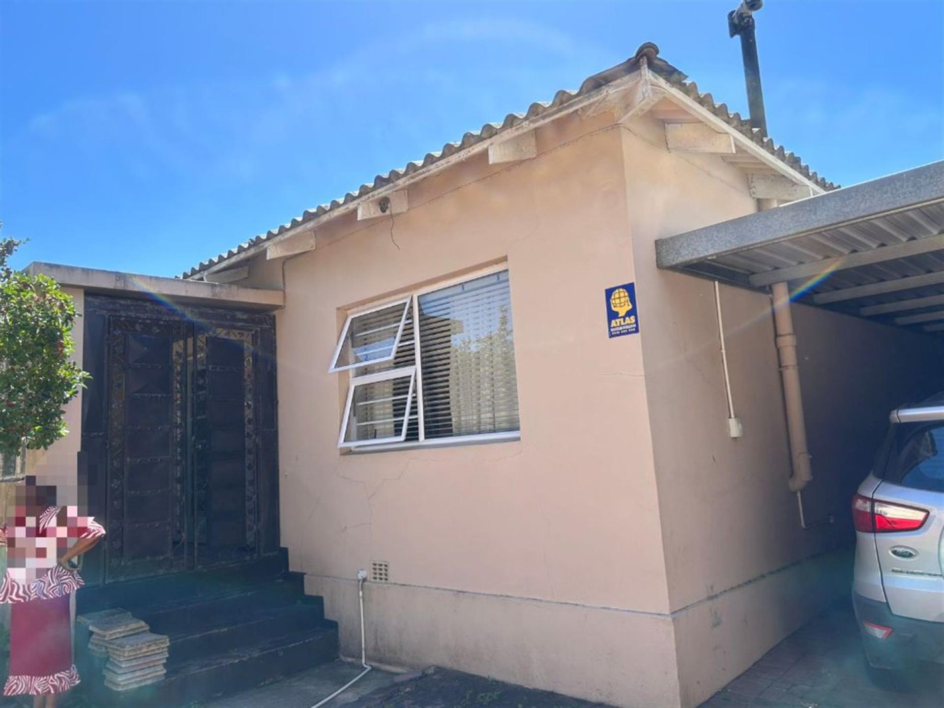 Front View of property in Newton Park