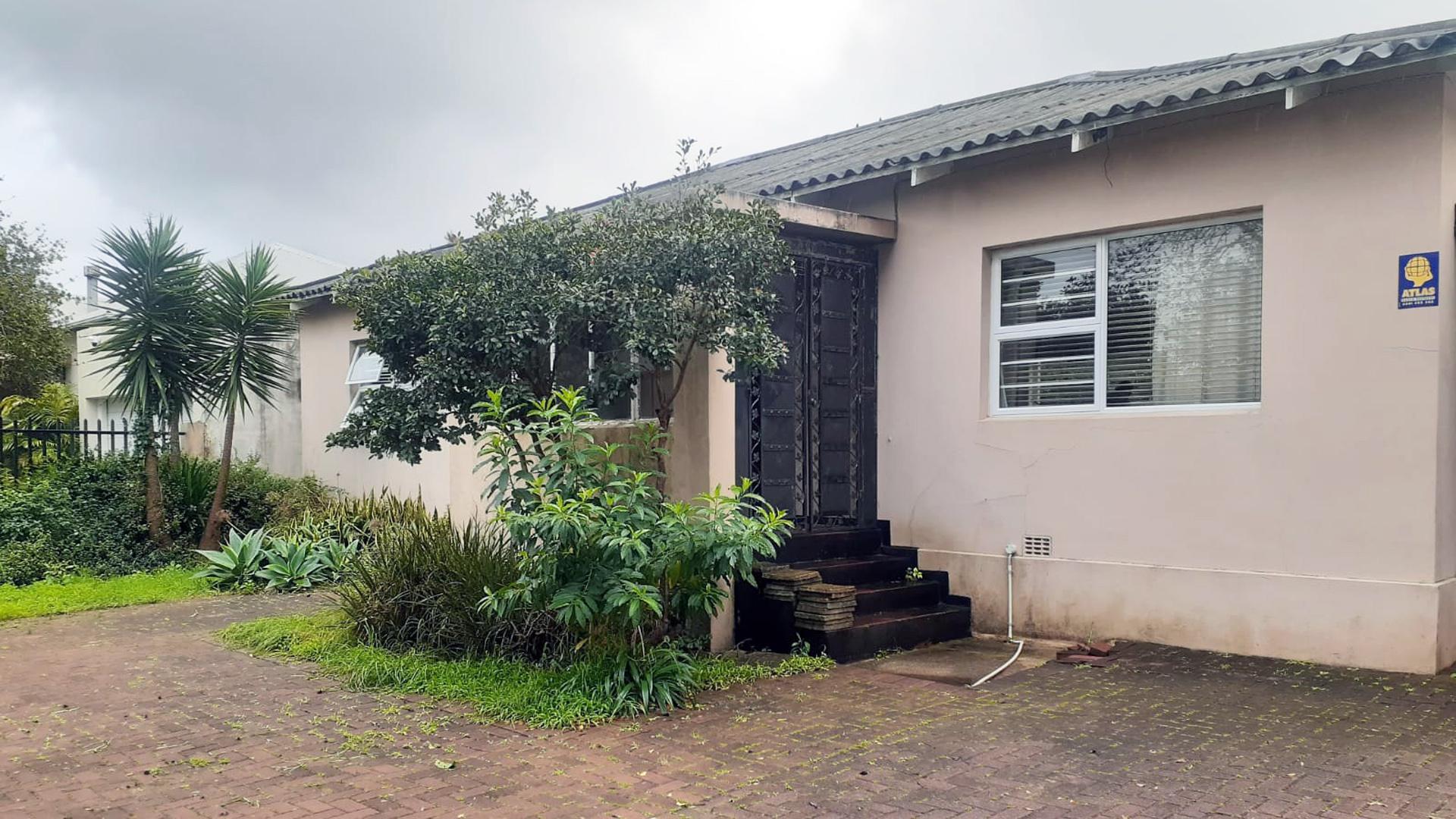 Front View of property in Newton Park