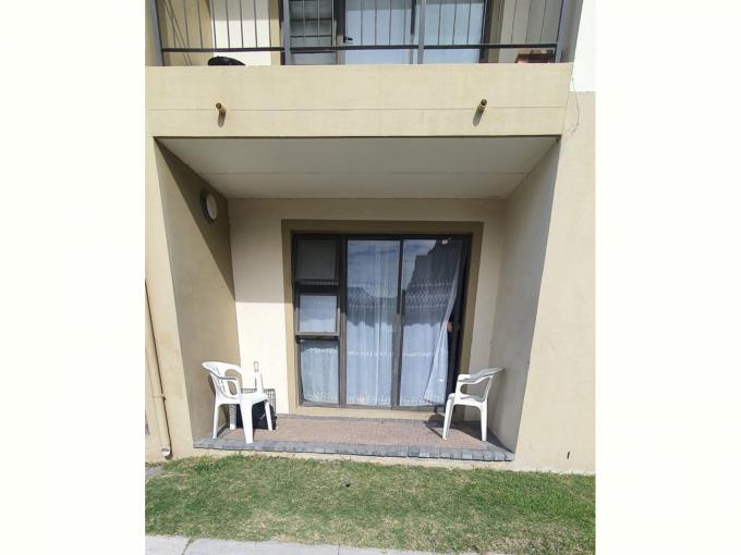 2 Bedroom Sectional Title for Sale For Sale in Strand - MR634406