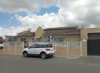 Front View of property in Belhar