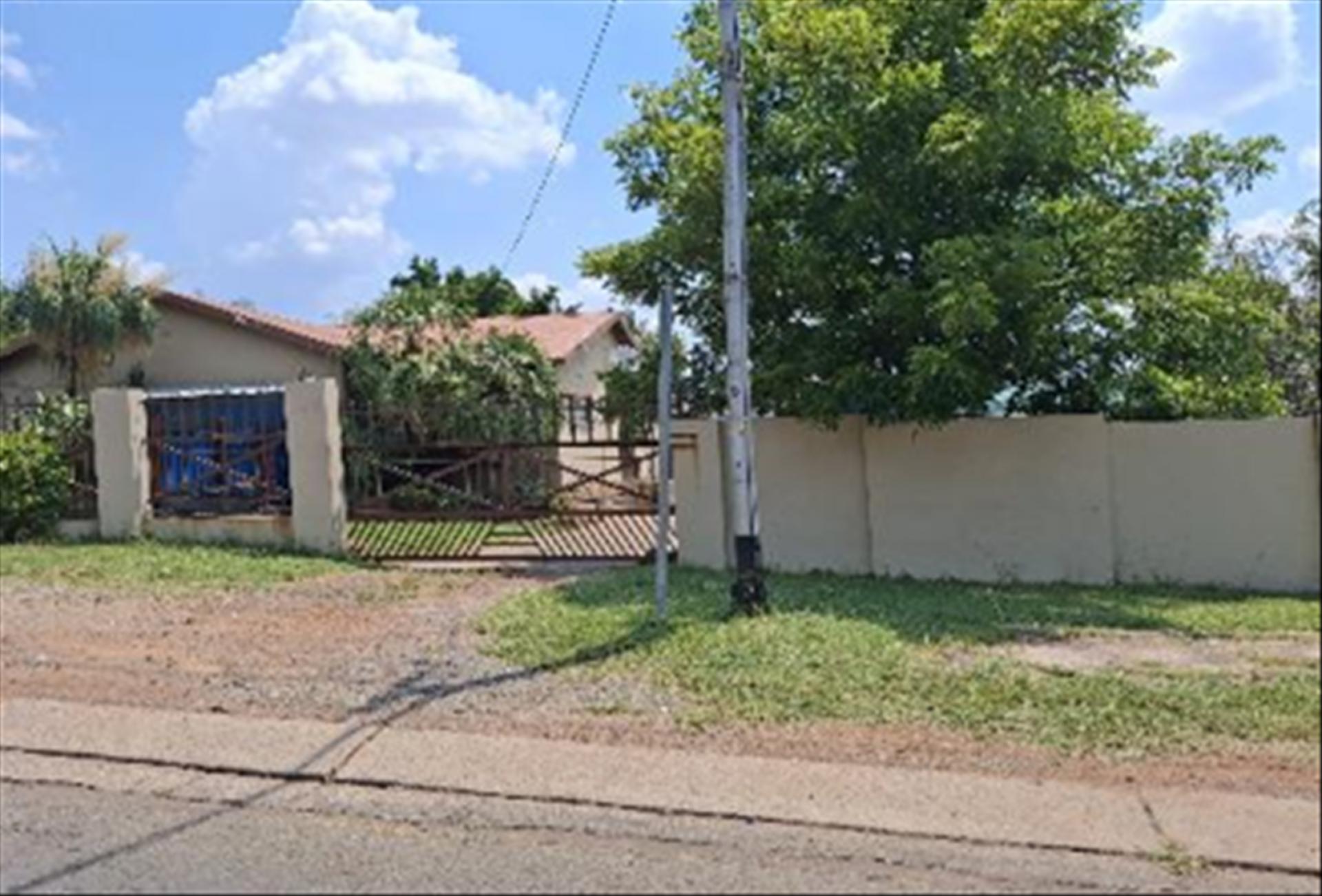 Front View of property in Pretoria Gardens