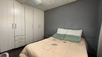 Bed Room 2 - 8 square meters of property in Philip Nel Park