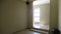 Dining Room - 16 square meters of property in Roodekrans