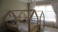 Bed Room 2 - 20 square meters of property in Roodekrans