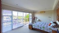 Main Bedroom - 30 square meters of property in Durban North 