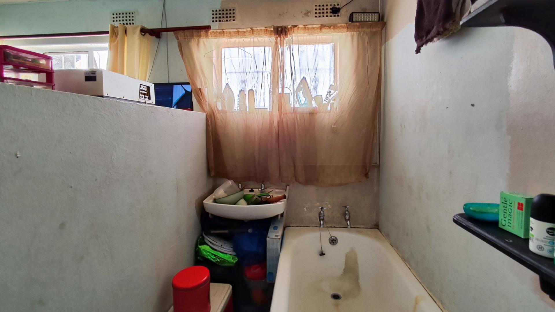 Staff Room of property in Kenleaf