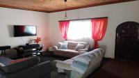 Lounges of property in Kenleaf