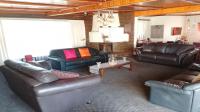 Lounges of property in Kenleaf