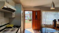 Kitchen of property in Kenleaf