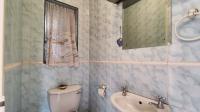 Bathroom 1 of property in Kenleaf