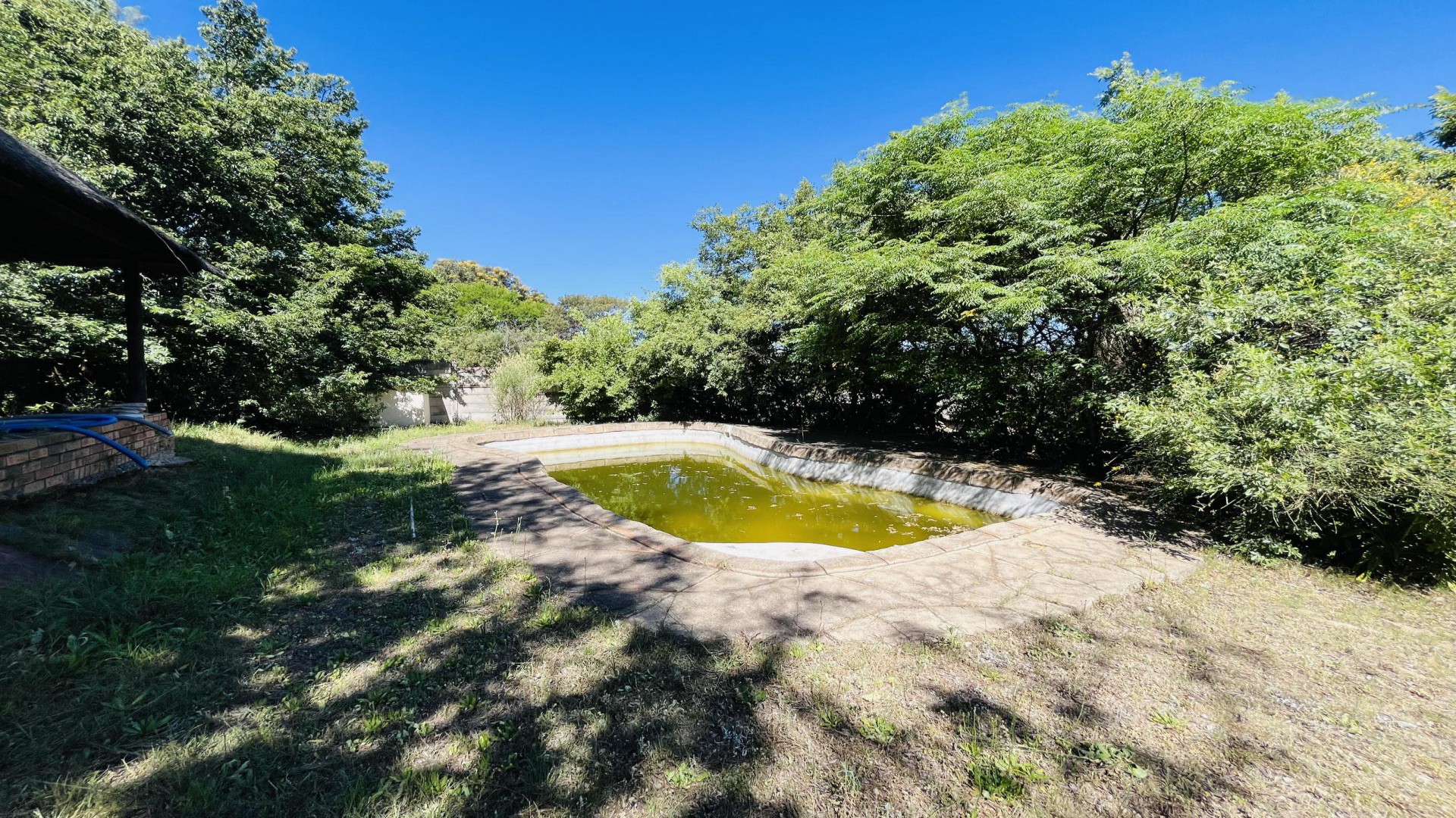 Swimming Pool of property in Lindhaven