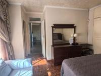 Main Bedroom of property in Lindhaven