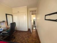 Bed Room 1 of property in Lindhaven