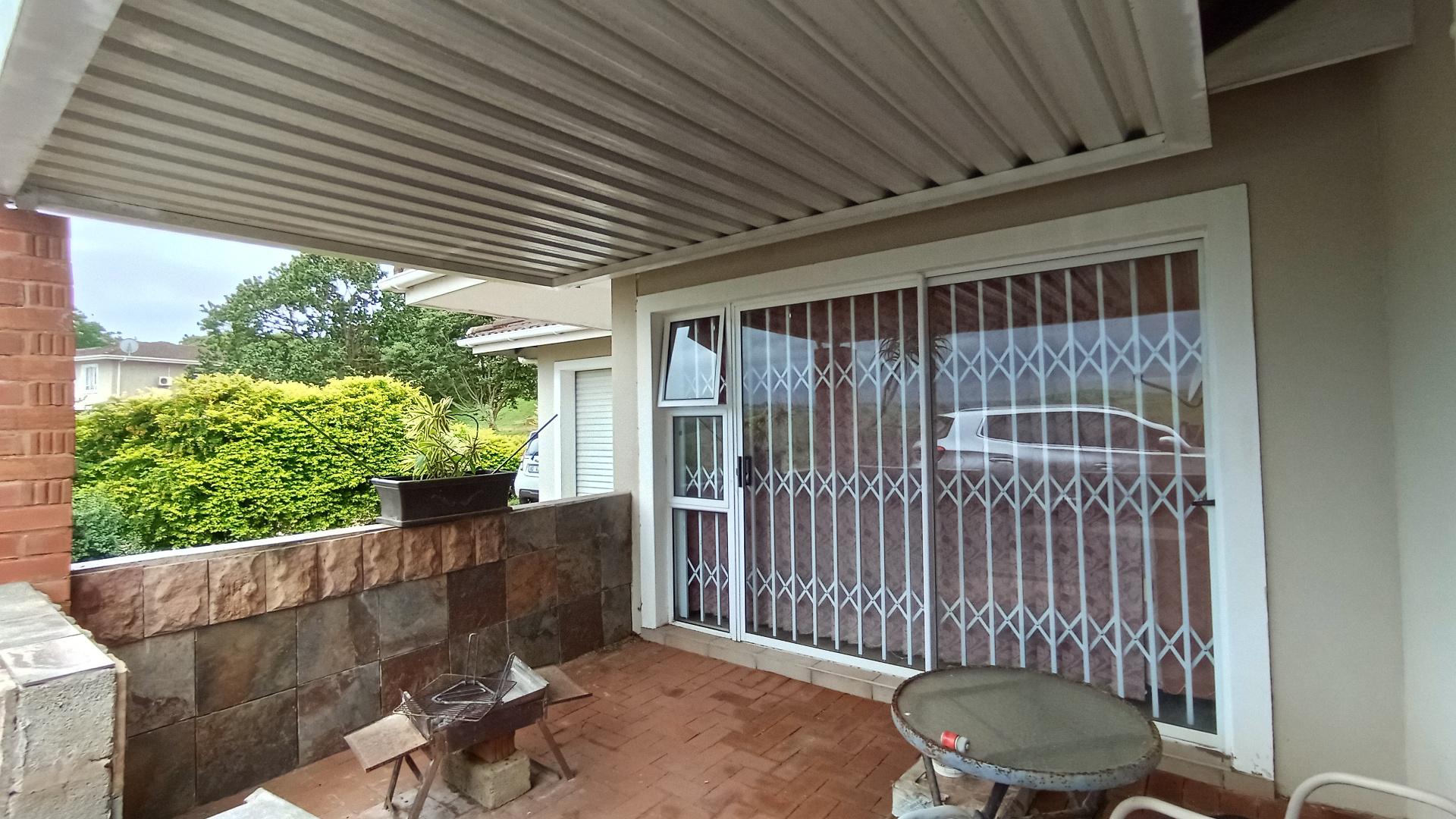 Patio - 18 square meters of property in Kingsburgh