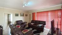 Lounges - 31 square meters of property in Panorama Park