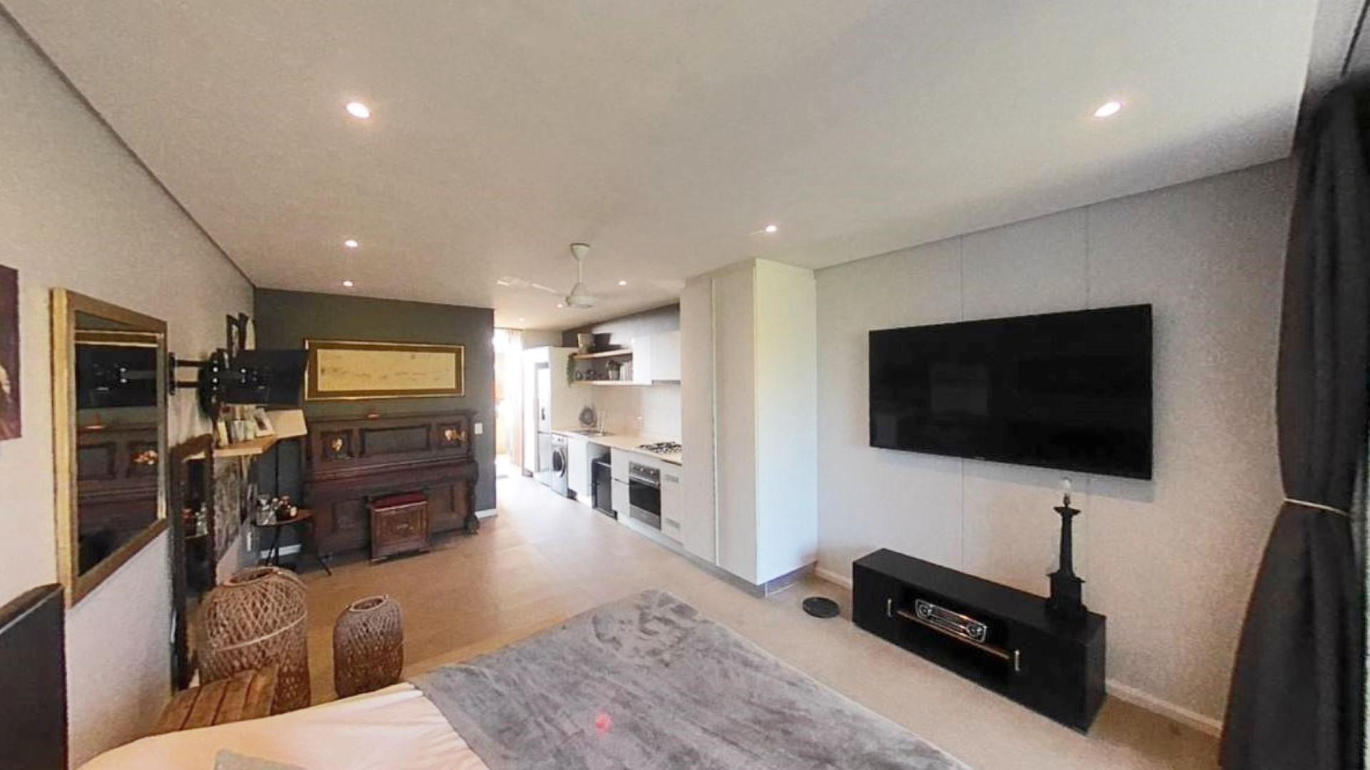 Main Bedroom - 20 square meters of property in Sheffield Beach