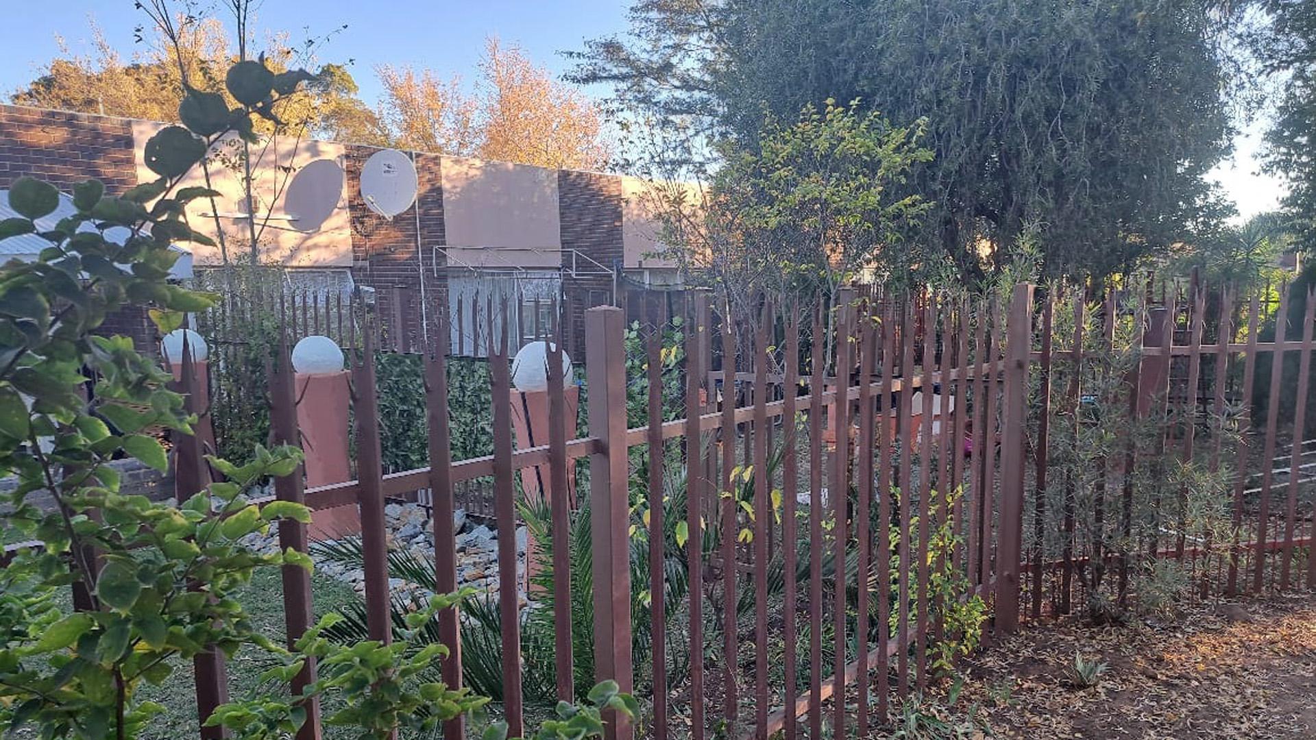 Front View of property in Klerksdorp