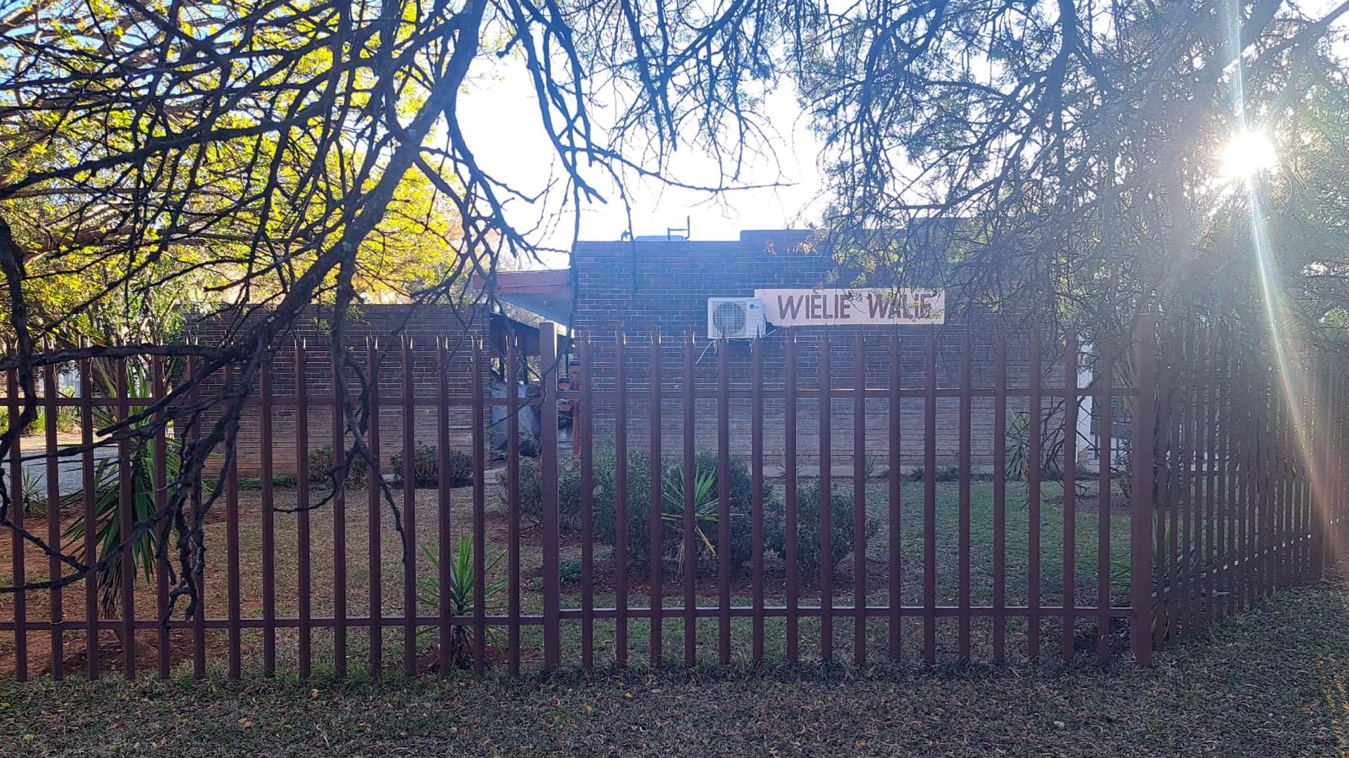 Front View of property in Klerksdorp