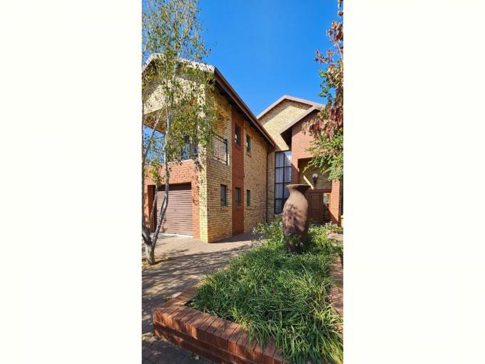 3 Bedroom House for Sale For Sale in Vryburg - MR635657