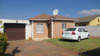3 Bedroom 1 Bathroom House for Sale for sale in Protea Glen