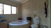 Main Bathroom - 9 square meters of property in Witkoppen