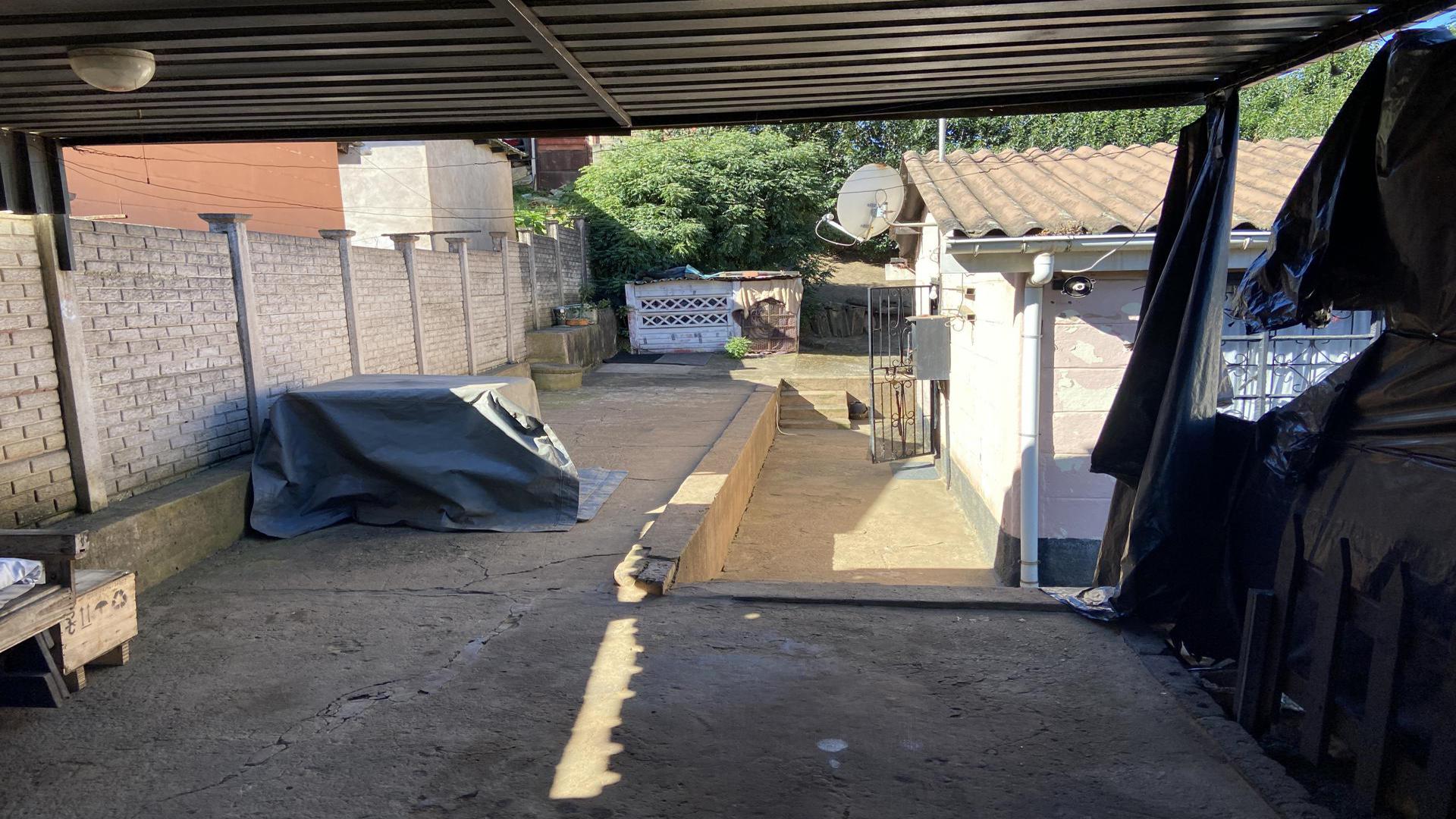 Carport  of property in Northdale (PMB)